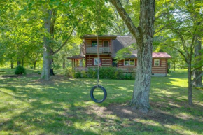 Porch and Fire Pit Family-Friendly Afton Cabin!
